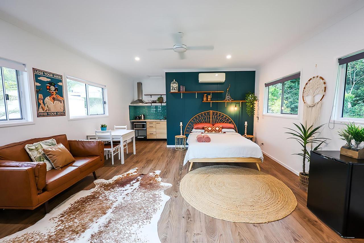 The Poolhaus Retreat - Peaceful Private Studio Valdora Extérieur photo