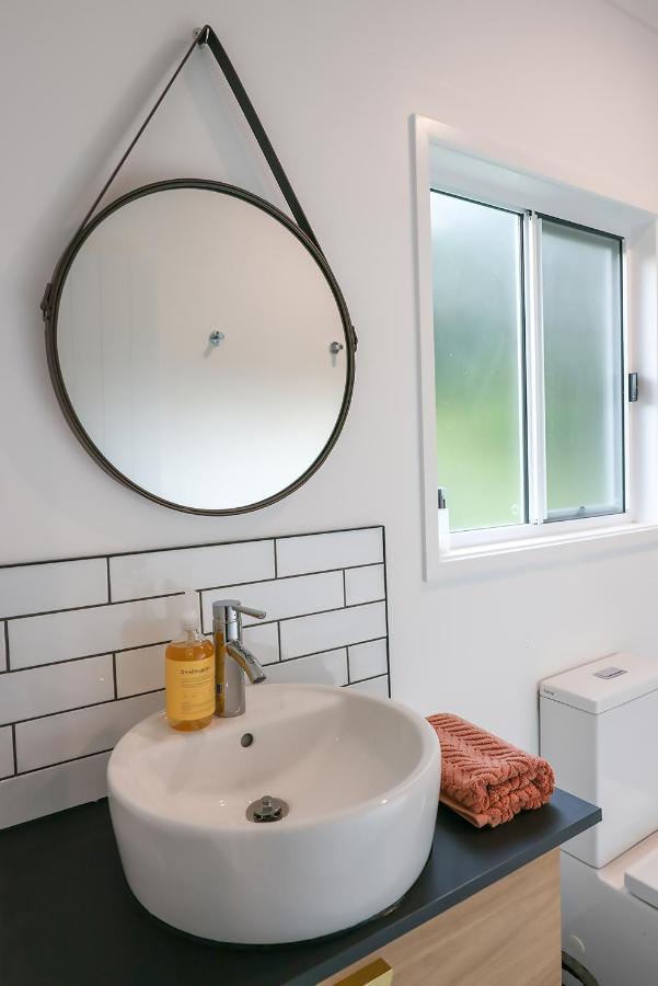 The Poolhaus Retreat - Peaceful Private Studio Valdora Extérieur photo